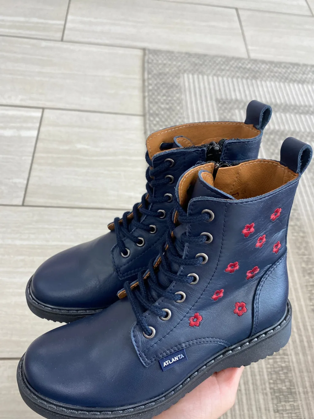 Atlanta Mocassin Navy Flower Boot New