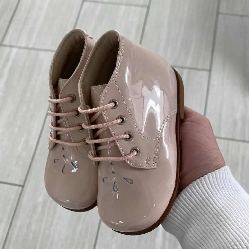 Beberlis Baby Pink Teardrop Baby Bootie Hot