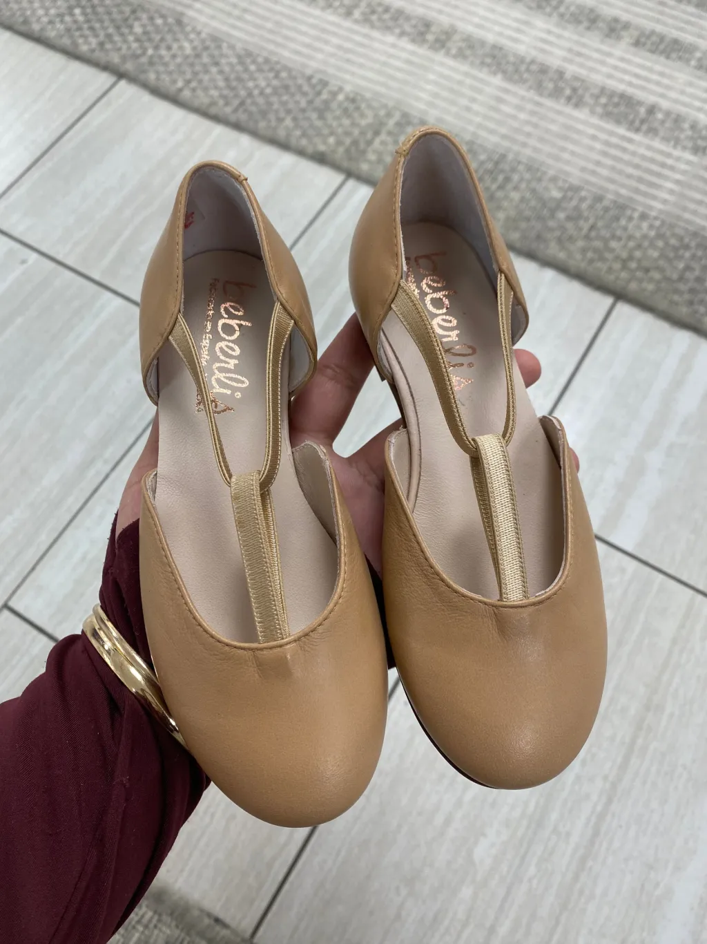 Beberlis Latte Elastic Slip On Fashion