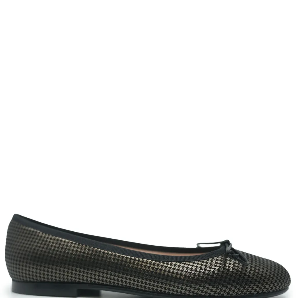 Beberlis Pewter Houndstooth Ballet Flat Sale