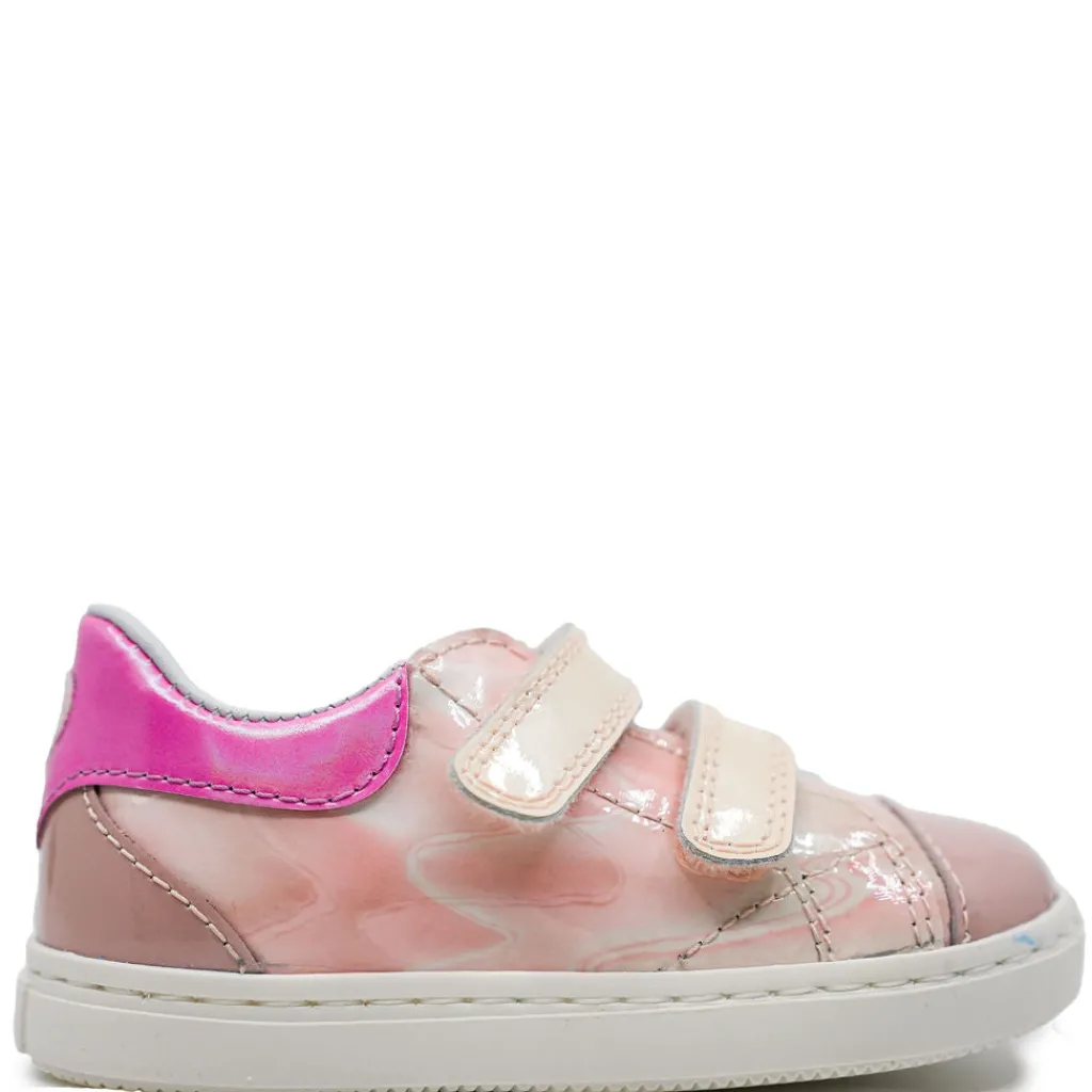 Beberlis Pink Patent Heart Velcro Baby Sneaker Clearance
