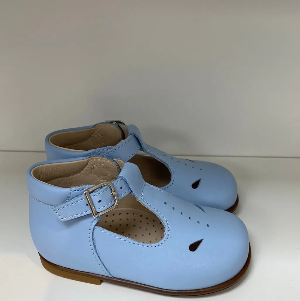 Beberlis Sky Perforated T Strap Baby Shoe Hot