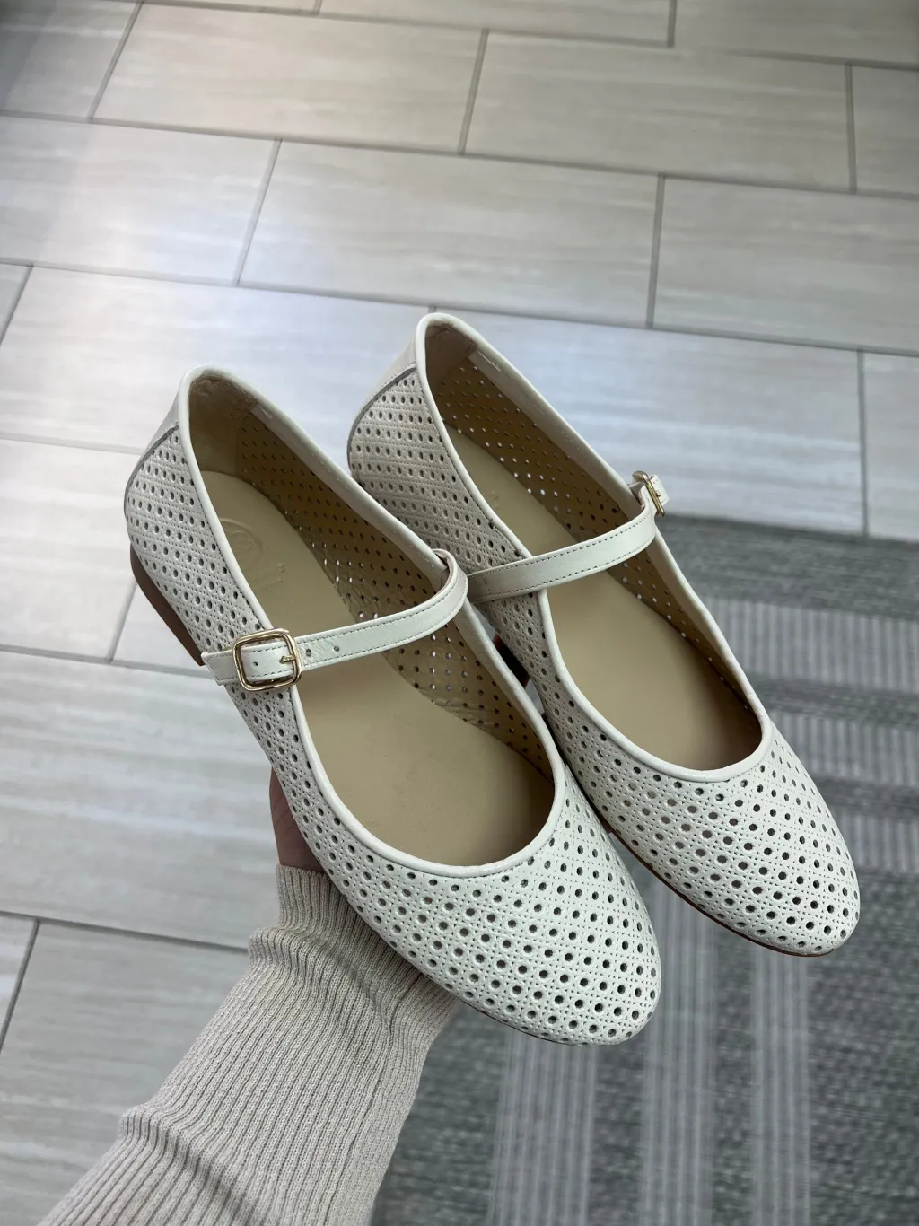 BluBlonc Ivory Perforated Mary Jane Clearance