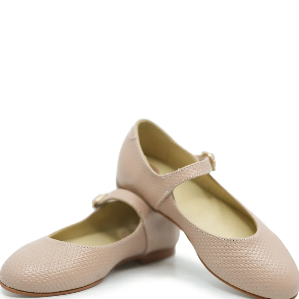 BluBlonc Skin Textured Buckle Mary Jane New