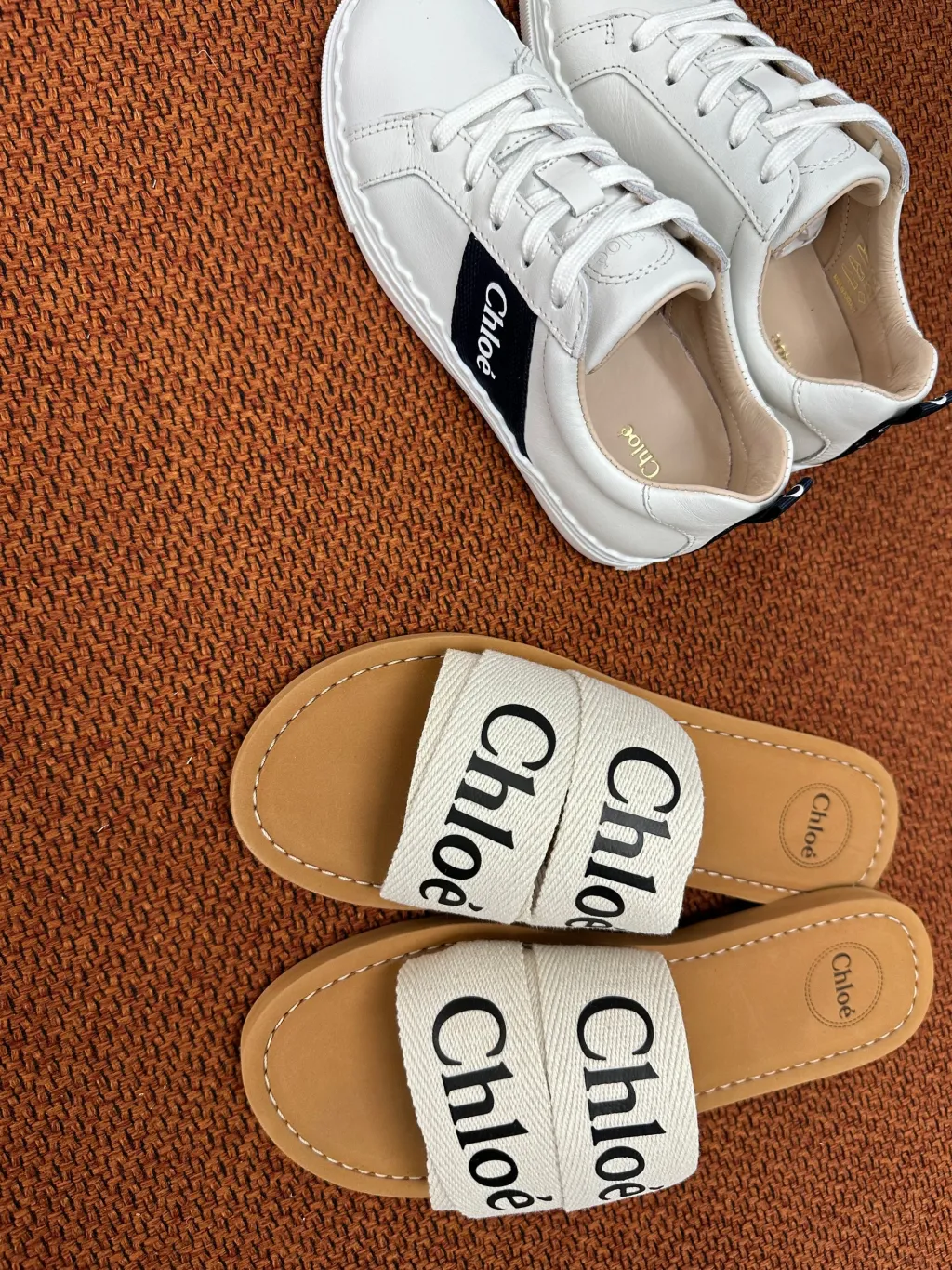 Chloe Ivory Logo Slides Hot