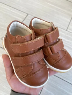 Emel Luggage Velcro Baby Sneaker Fashion