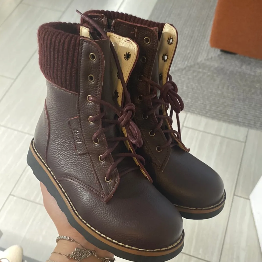 Emel Wine Sweater Zipper Boot Sale
