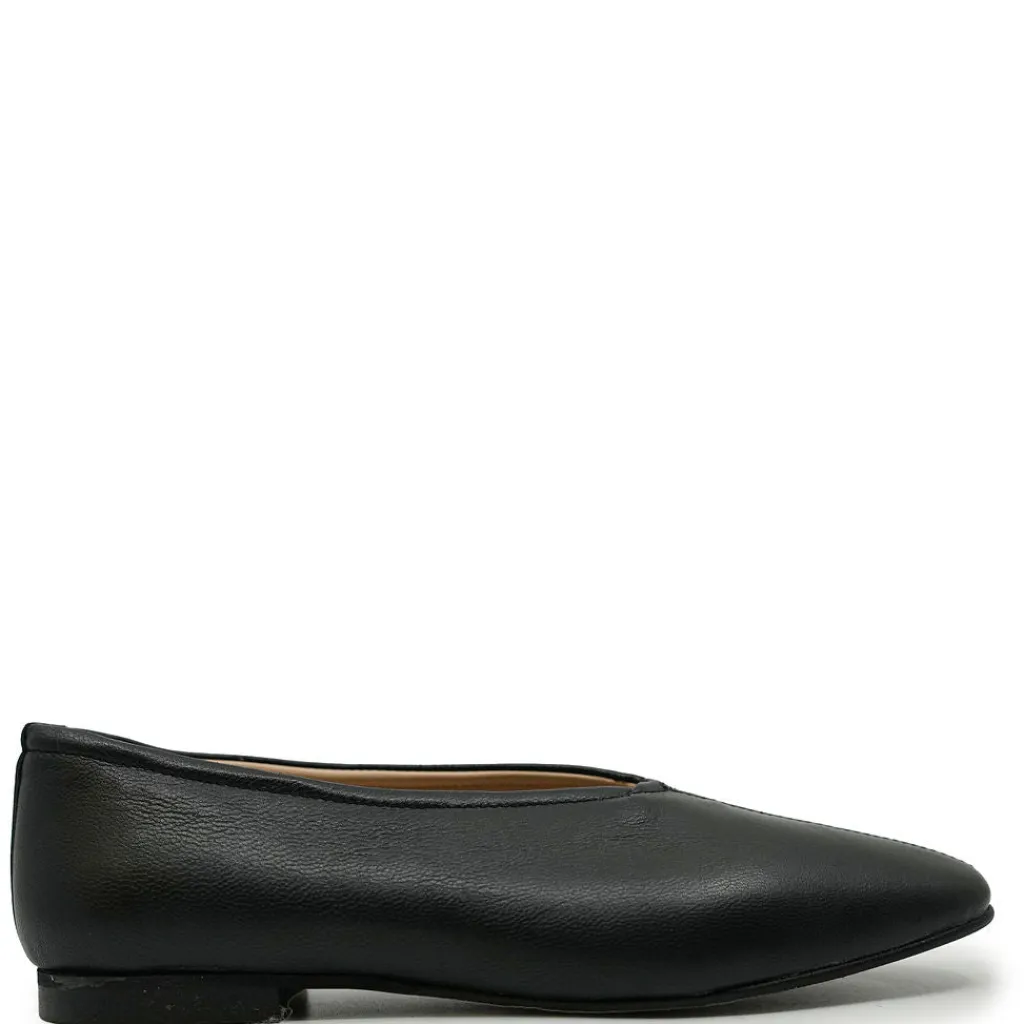 LMDI Collection LMDI Black Leather V Flat Outlet