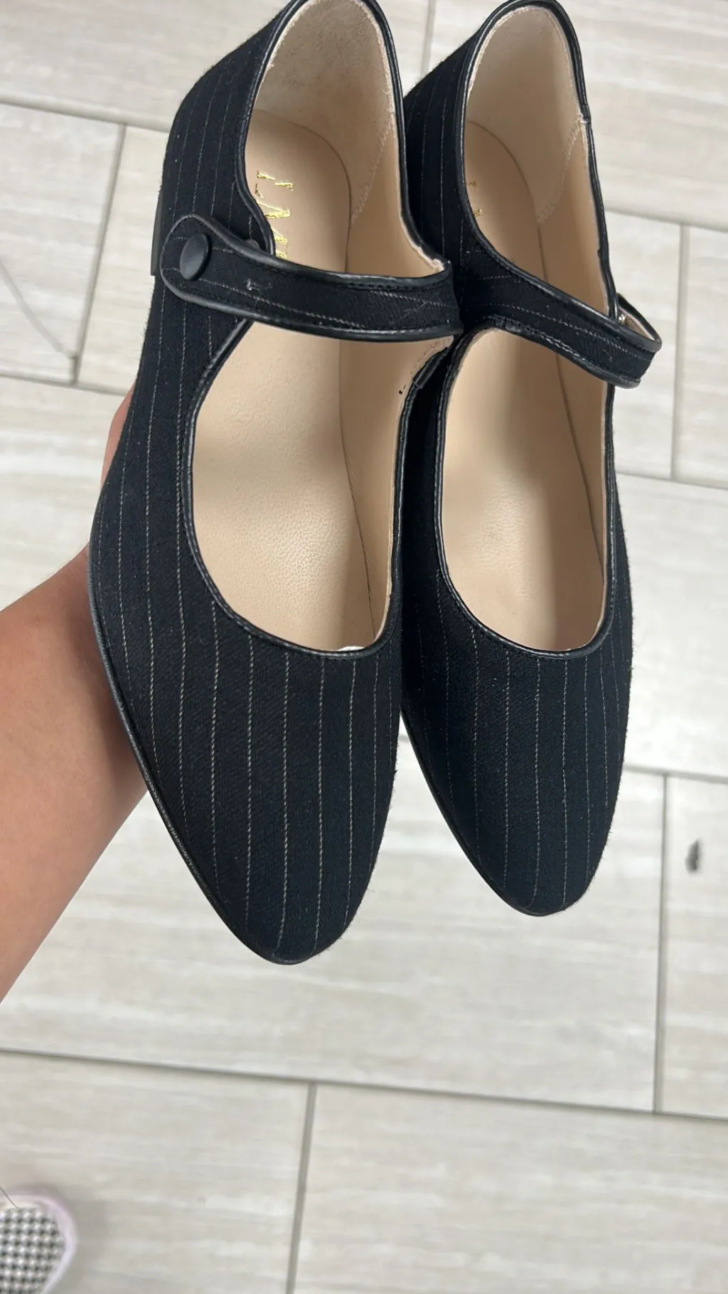 LMDI Collection LMDI Black Pinstripe Pointed Mary Jane Best