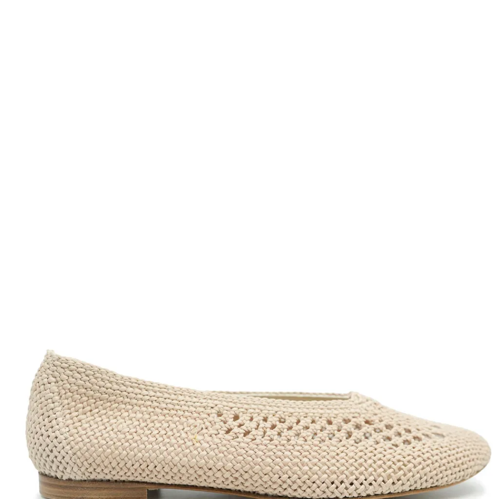 Manuela De Juan Manuela Beige Crochet Flat New