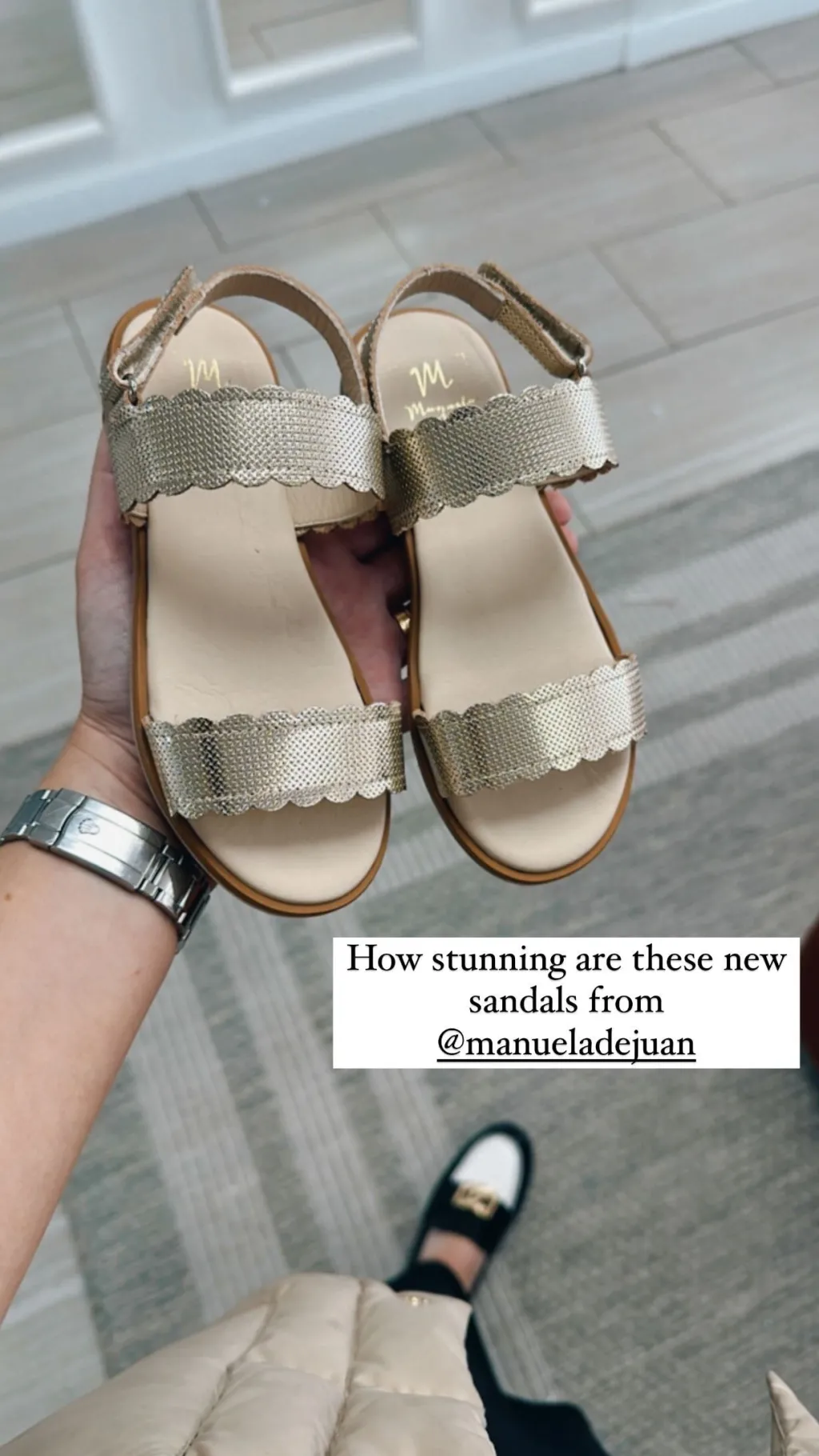Manuela De Juan Manuela Platinum Scalloped Sandal Outlet