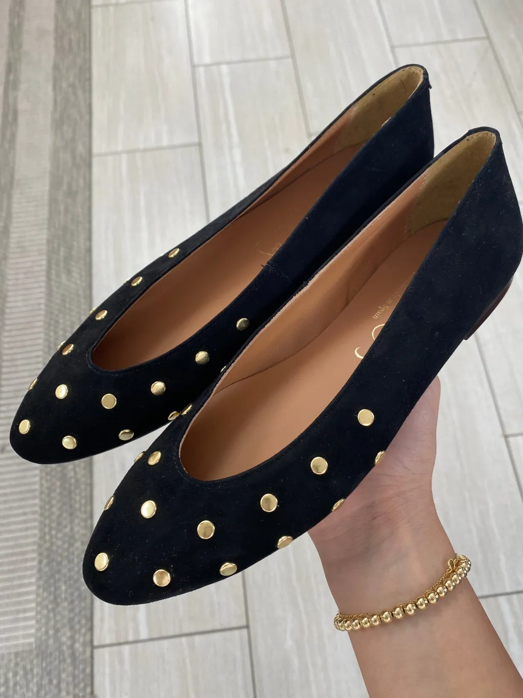 Papanatas Black Suede Studded V Flat Fashion