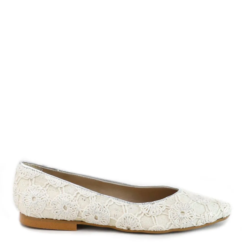 Papanatas Silver Sewn V Flat Clearance