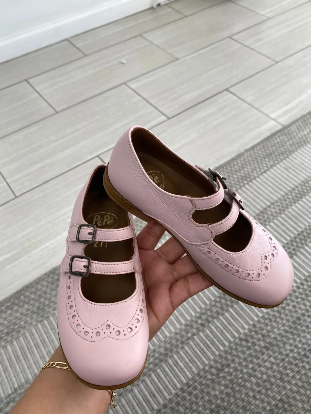 PèPè Pepe Rose Wingtip Double Strap Mary Jane Hot