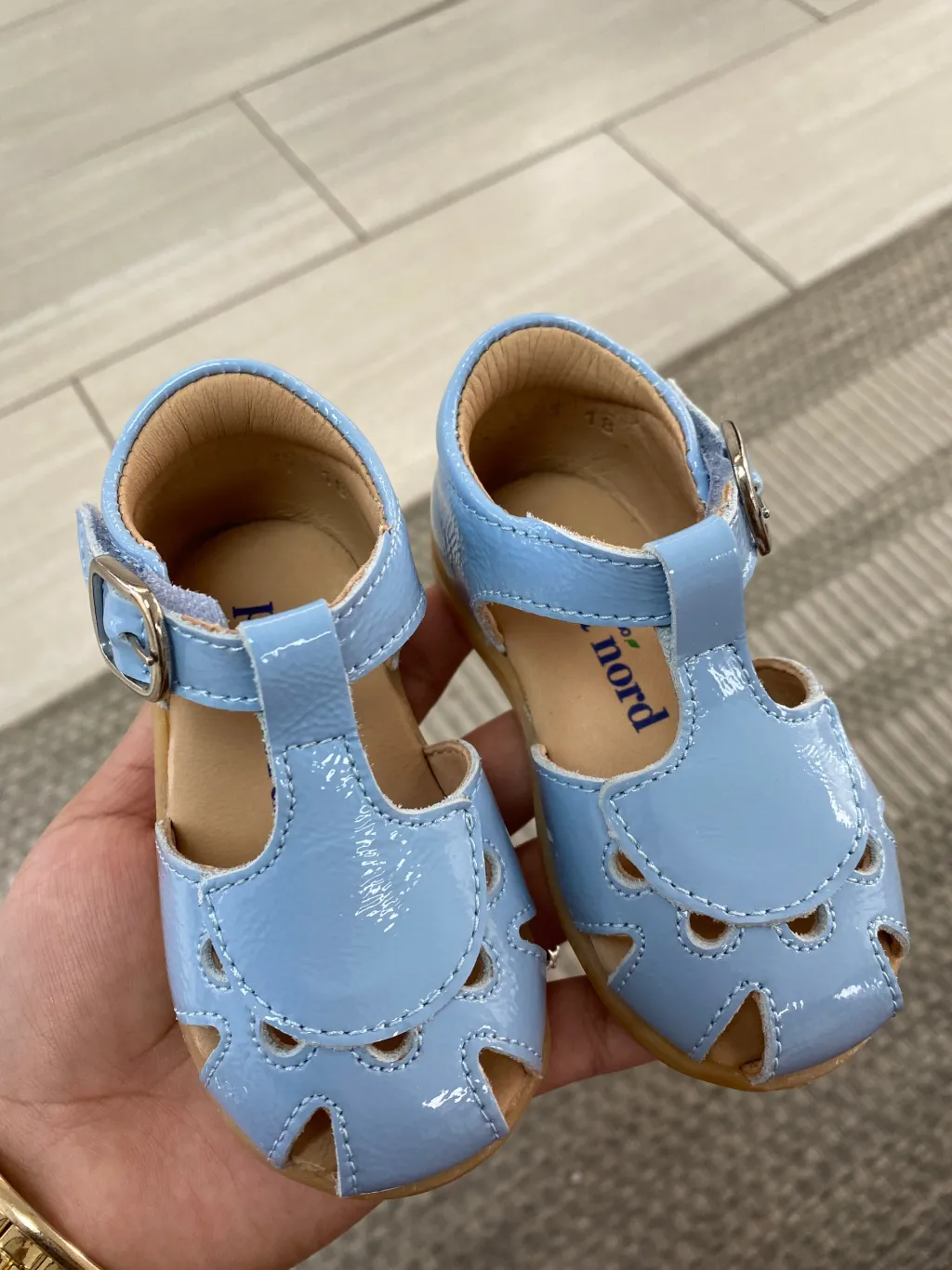 Petit Nord Cloud Patent Baby Sandal Best