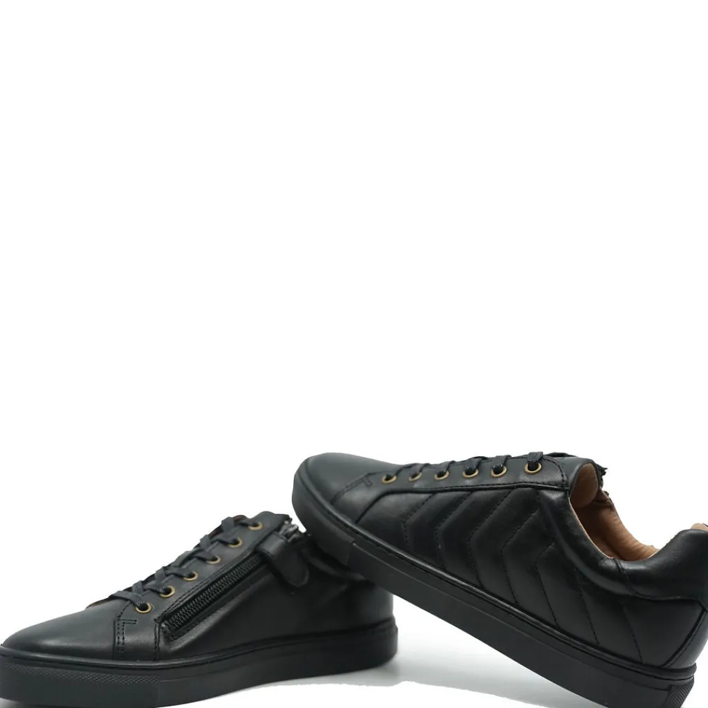 Porte Black Leather Side Stitching Sneaker Best