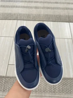 Porte Navy Elastic Sneaker New