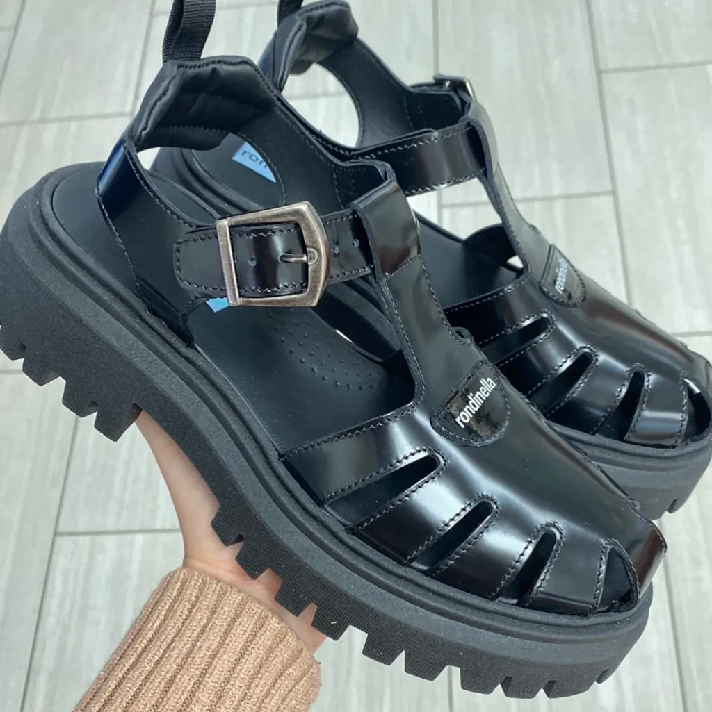 Rondinella Black Gladiator Chunky Sandal Clearance