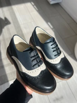Sonatina Navy Cream Wingtip Oxford Outlet