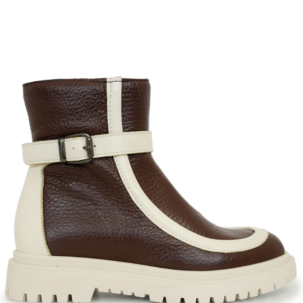 Spain+Co Brown and White Zipper Boot Fashion